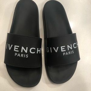 Givenchy slides Men’s Size 12